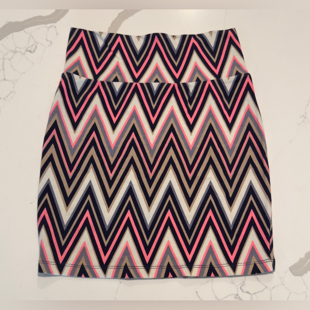 Zig-Zag Patterned Skirt by Charlotte Russe